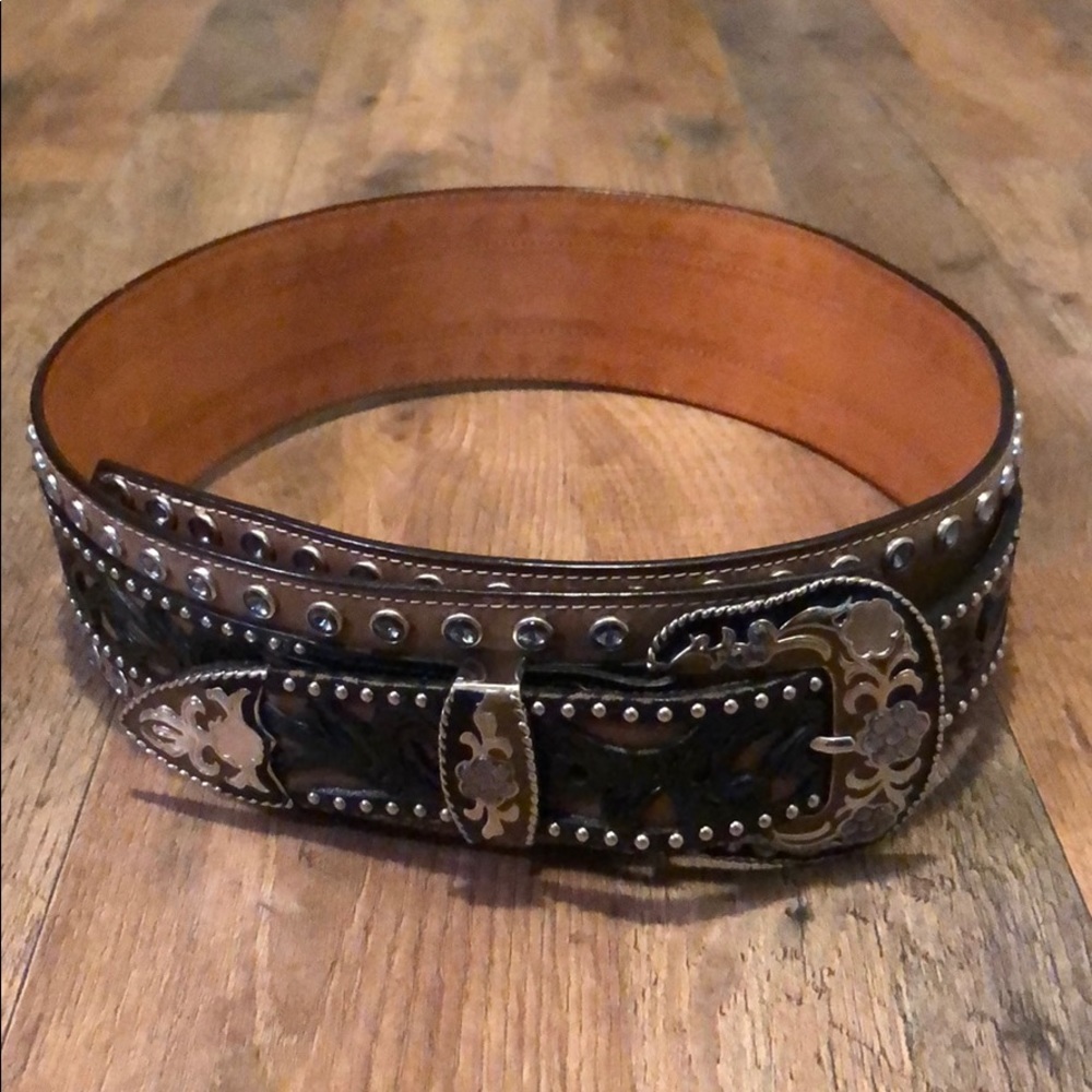 Hardly Worn Western Hip Belt with Rhinestones!